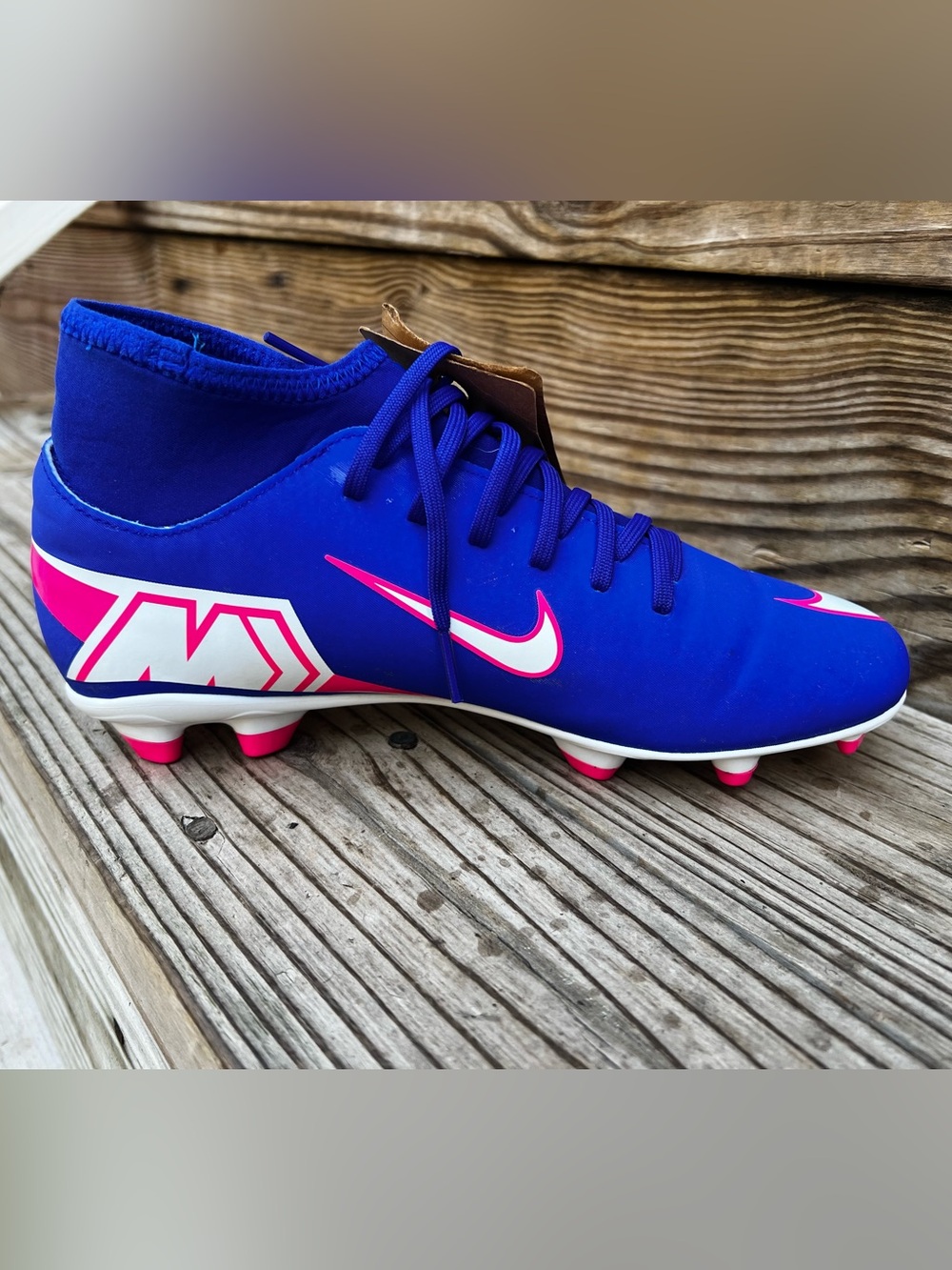 Nike Men’s Royal Blue Soccer Cleats with Pink Accents